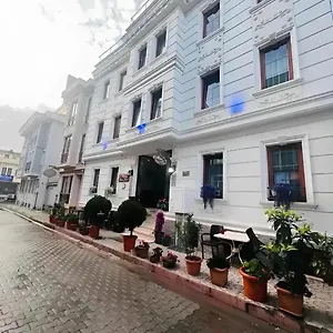 Отель Maritime Boutique
